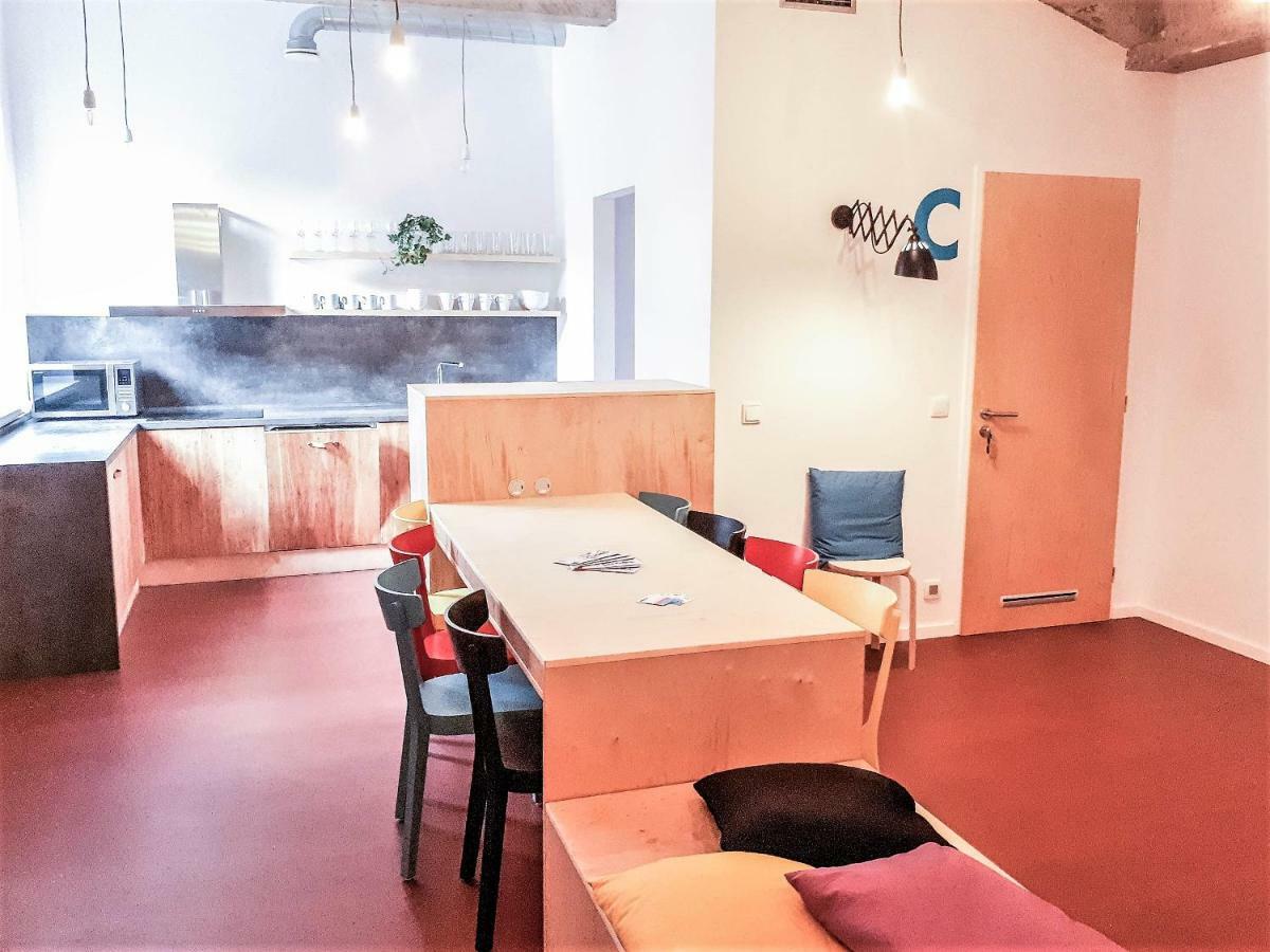 Auberge de jeunesse Cmyk Ústí nad Labem Extérieur photo
